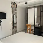 St Elena Boutique Ларнака
