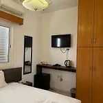 St Elena Boutique מלון