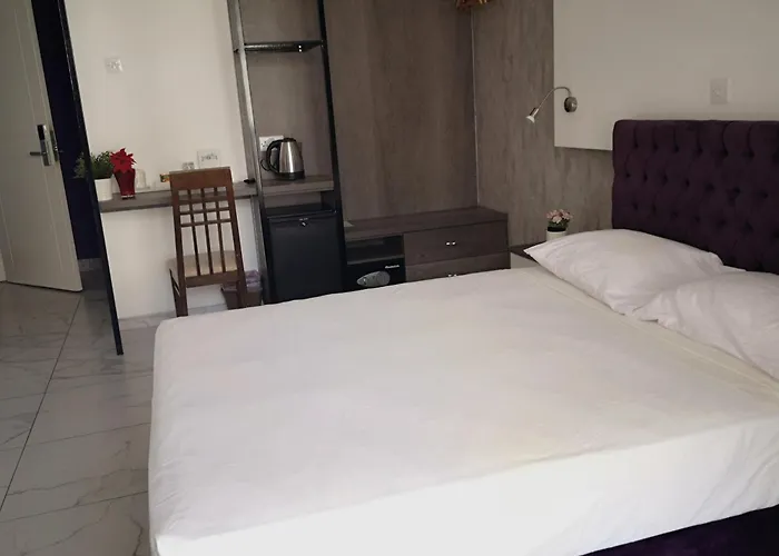 St Elena Boutique Ξενοδοχείο