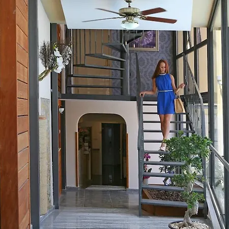 Отель St Elena Boutique Ларнака