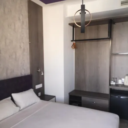 St Elena Boutique 3*