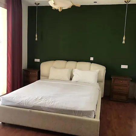 St Elena Boutique 3* לרנקה