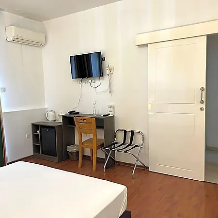 St Elena Boutique Larnaca