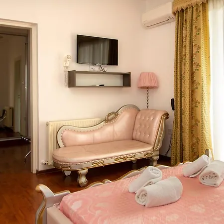 מלון St Elena Boutique לרנקה